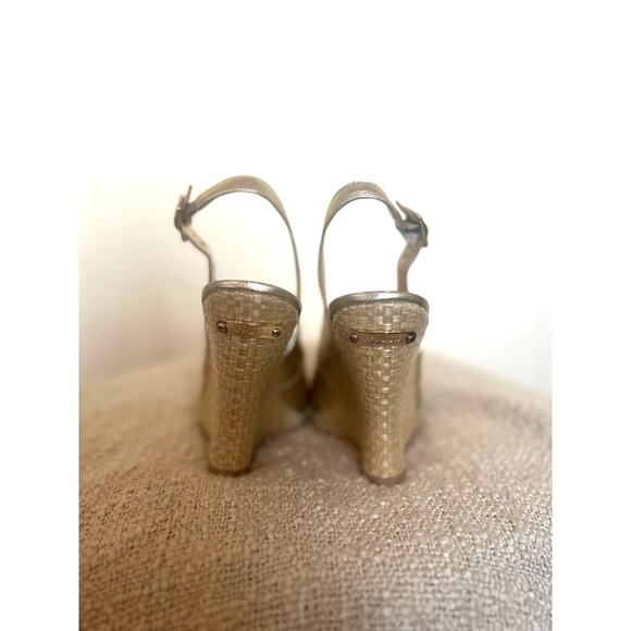 Lilly Pulitzer Gold Metallic Kristin Slingback Wedge Sandals Size 8 - Picture 5 of 11